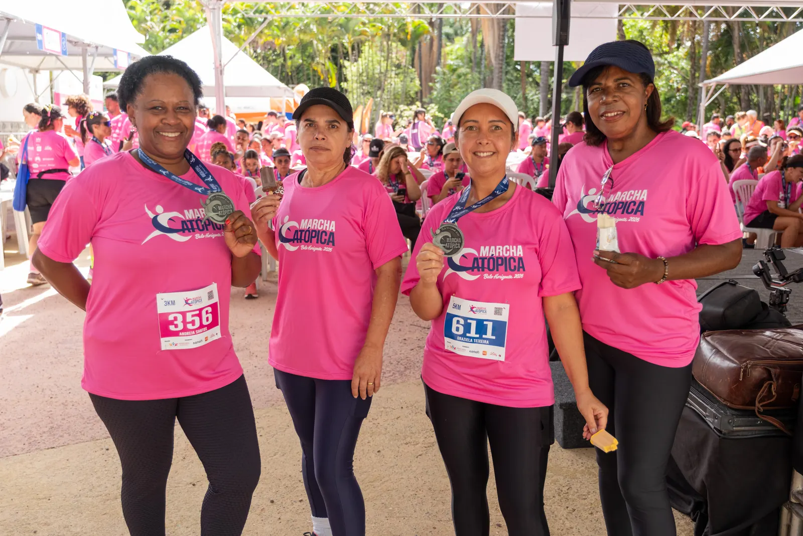 Grupo de participantes da Marcha Atópica Belo Horizonte 2026
